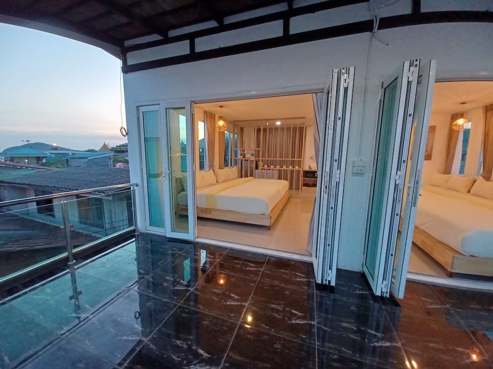 Habor House by Koh Larn Riviera House 14