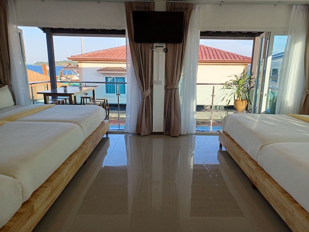 Habor House by Koh Larn Riviera House 3