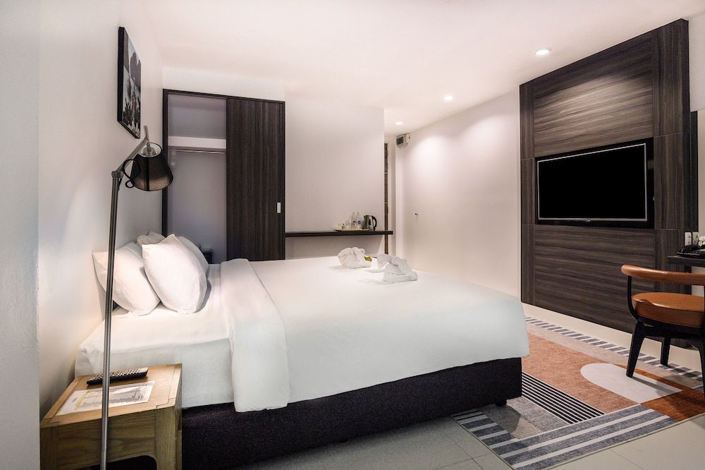 Hilltop Wellness Resort Superior Room, Hill View 3