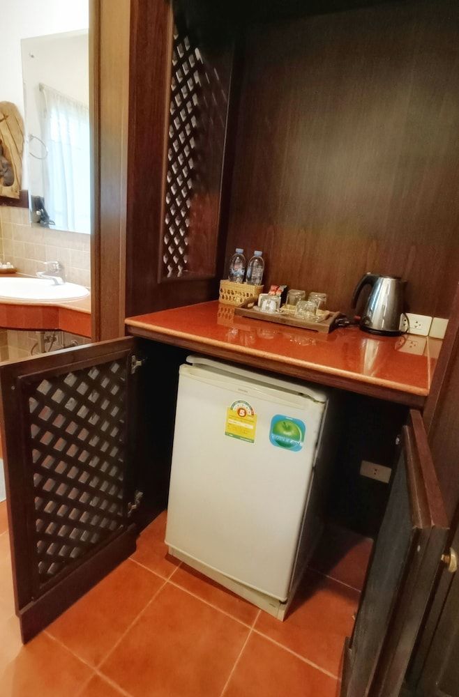 Kong Garden Resort Deluxe Double or Twin Room 10