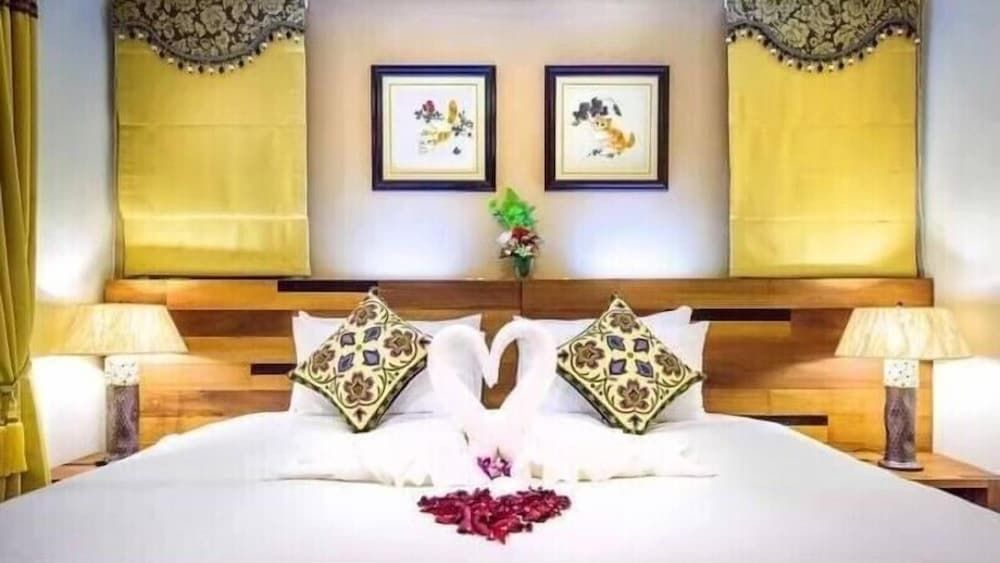 The cheetar Hotel Deluxe Twin Room