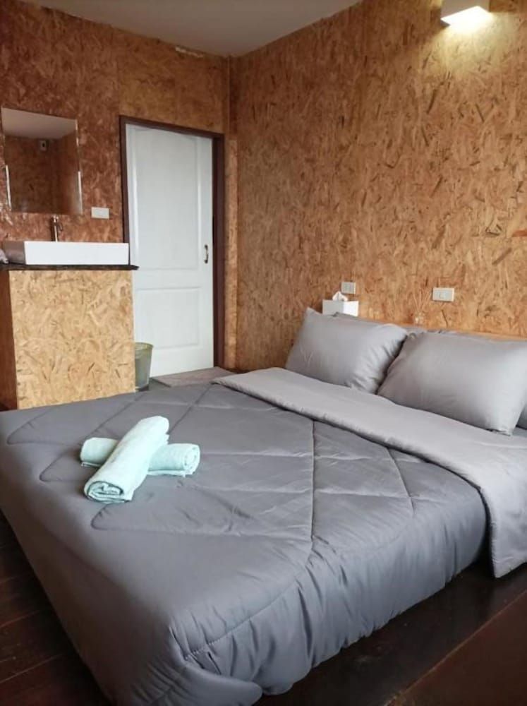 Parinya Hill Homestay & Cafe Koh Larn Double Room, Sea View