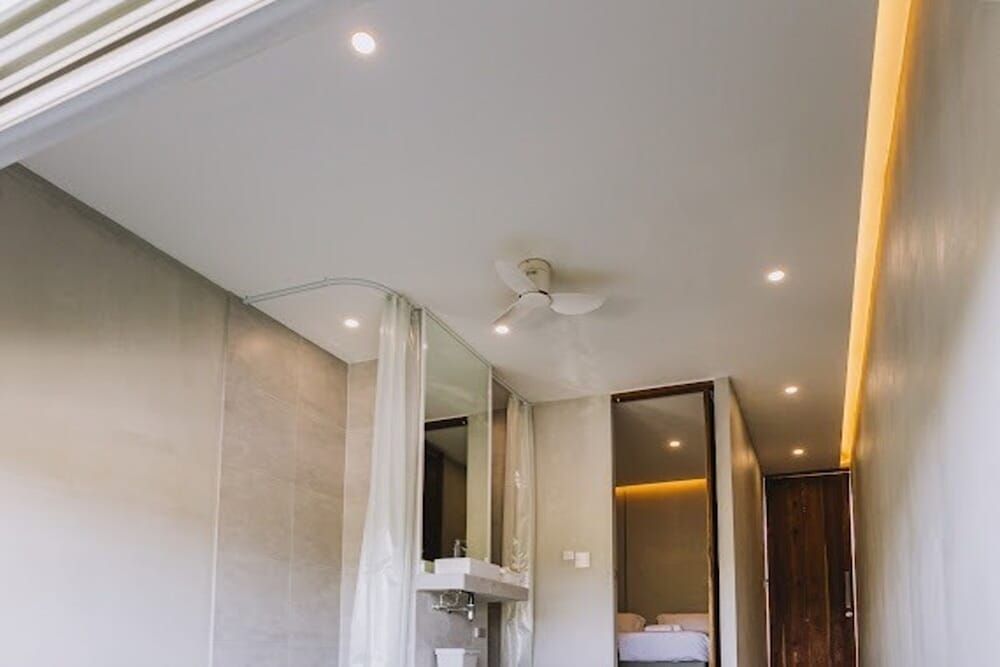 Mist Villa Villa, 1 King Bed 11