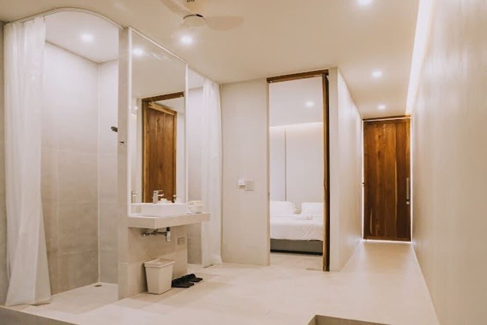 Mist Villa Villa, 1 King Bed 12