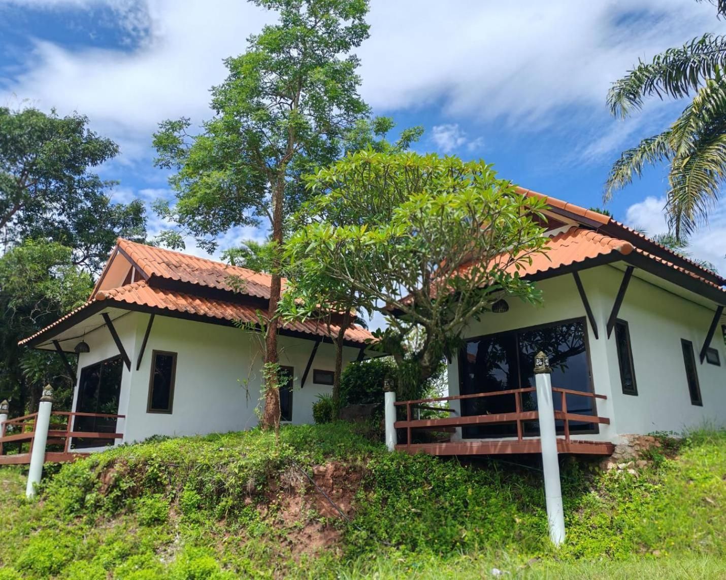 Phuphamok Valley Resort