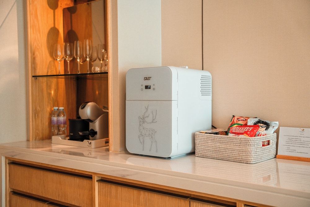 Luxtalay Khanom Hotel Pool Access Room 8