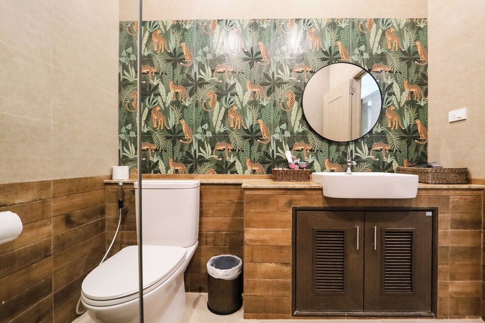 Tiger House River Kwai Deluxe Quadruple Room 11