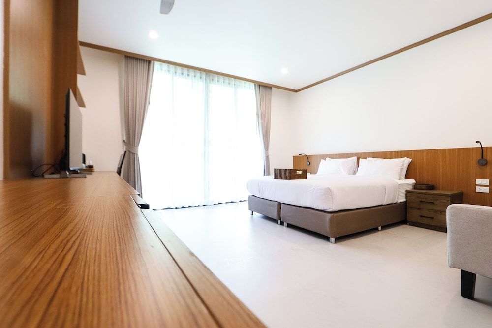 Tiger House River Kwai Deluxe Double Room 2