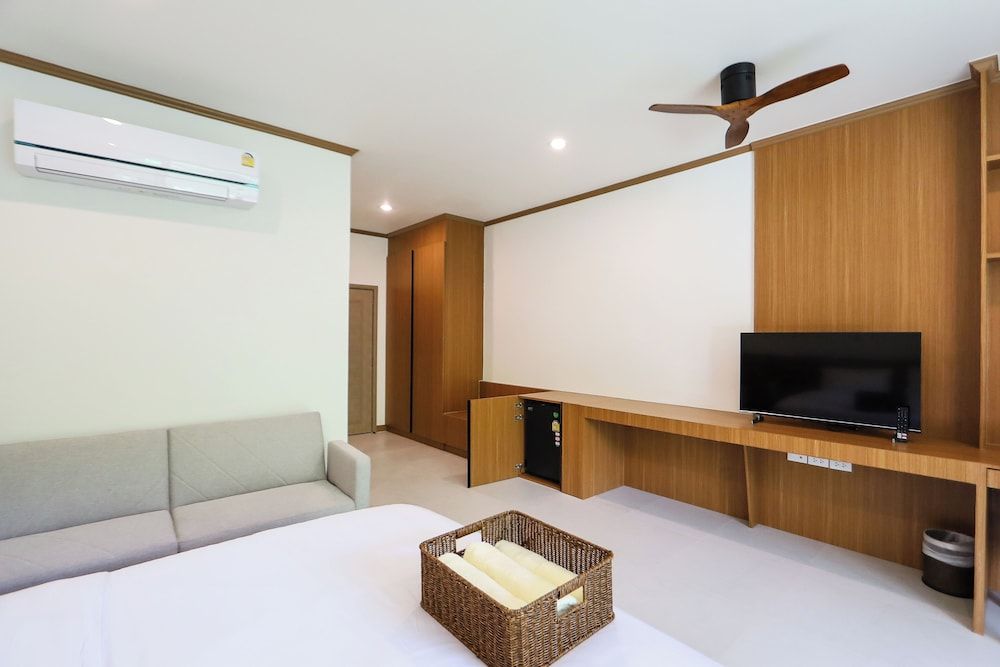 Tiger House River Kwai Deluxe Double Room 15