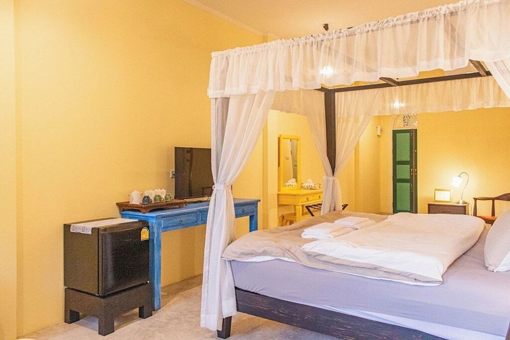 Classic Double Room