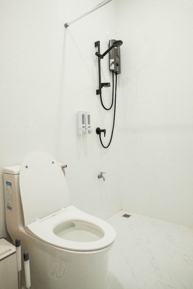 Wantanee Ville Standard Single Room 4