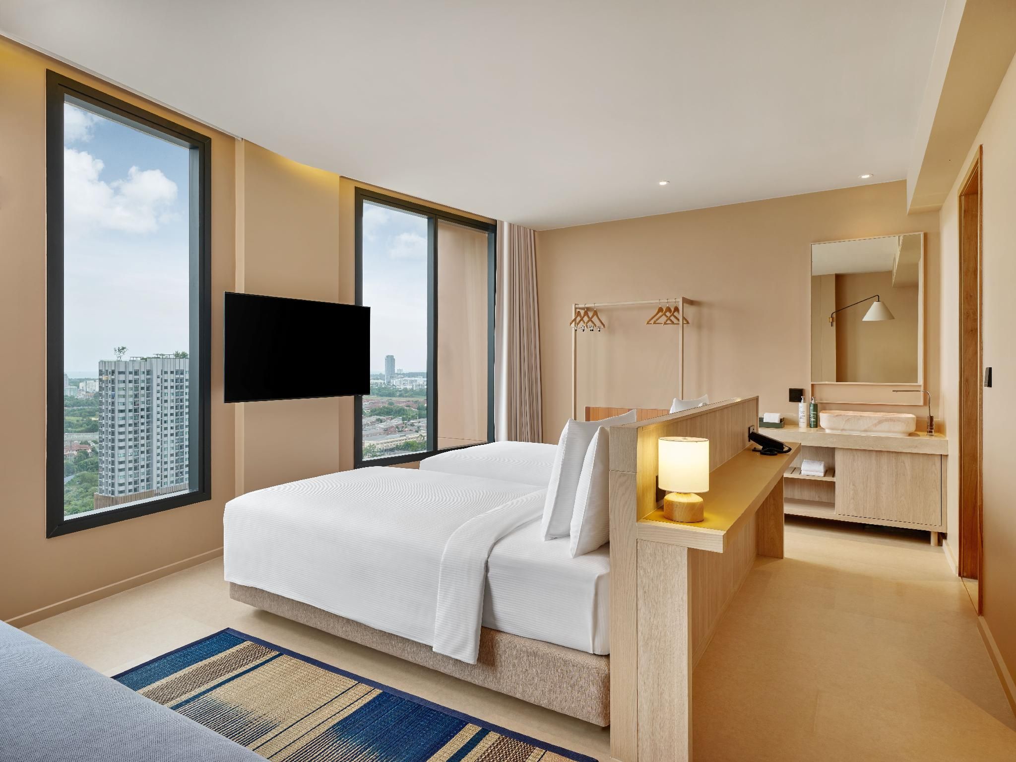 Twin Corner Room