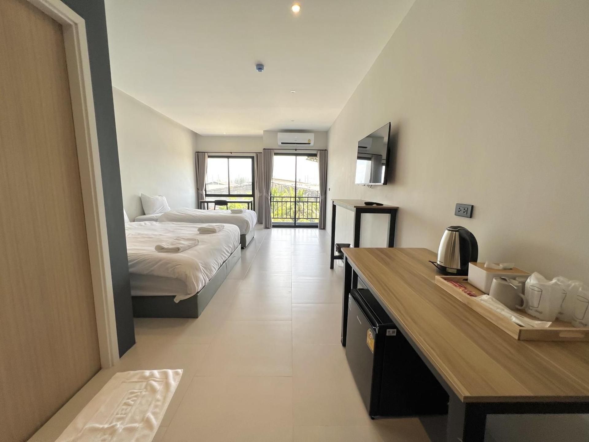 Deluxe Triple Room