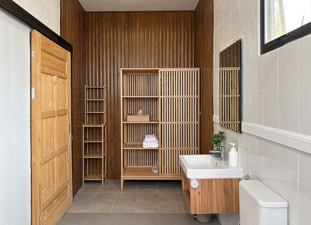 Na Muen See Superior Double Room 3