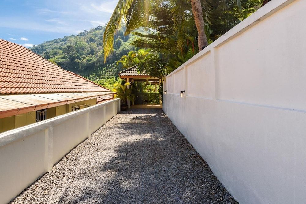 Aster Pool Villa in Rawai