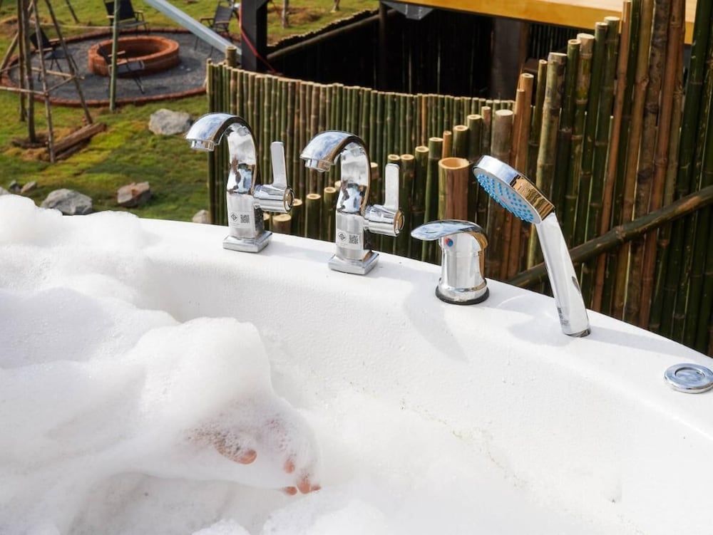 RoomQuest Kid Tung Khao Cabin, Non Smoking 5