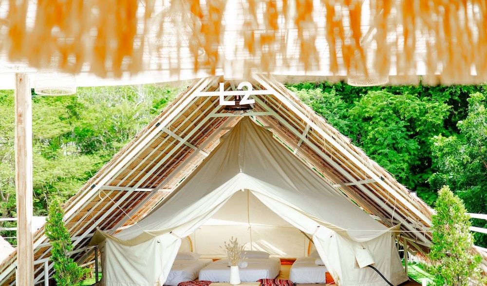 Tawaen Caza Sky Camping Family Tent, Sea View