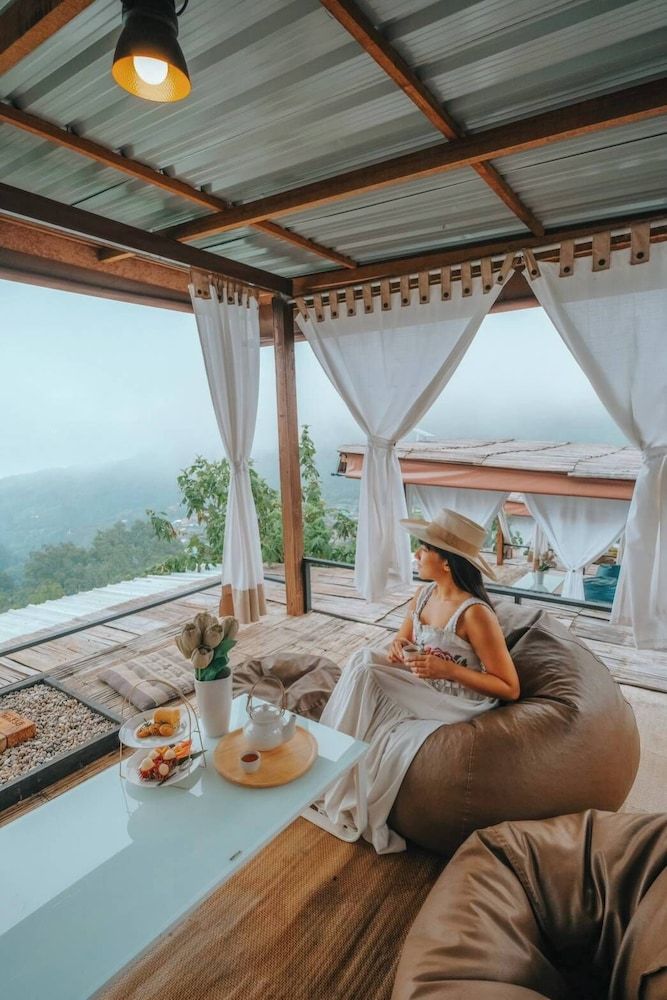 NJ Homestay Deluxe House, Air conditioning, Hill View 5