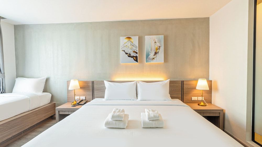 Deluxe Triple Room