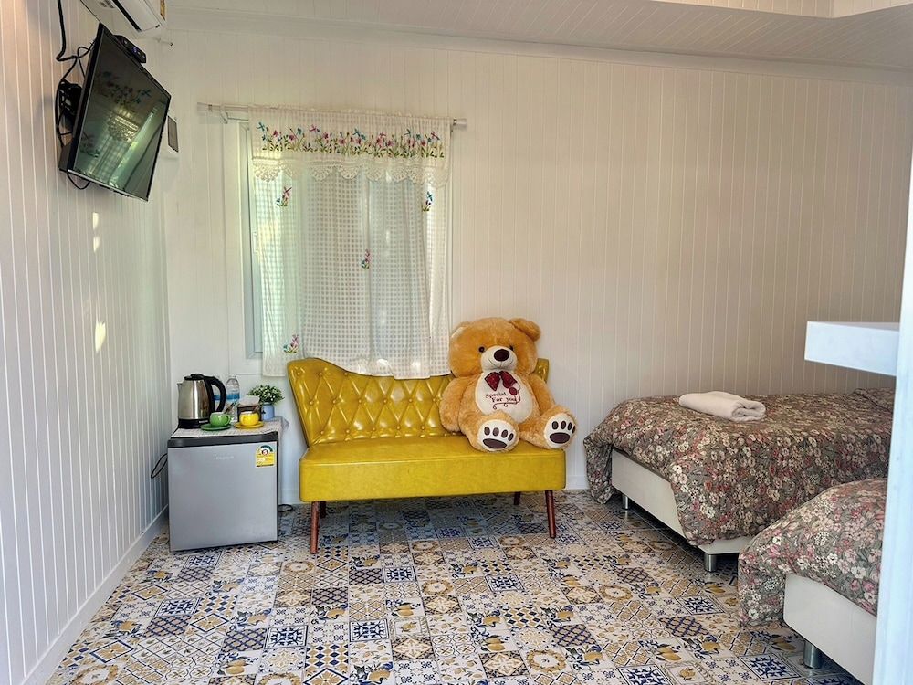 Peang Tara Cafe & Resort Superior Twin Room 6