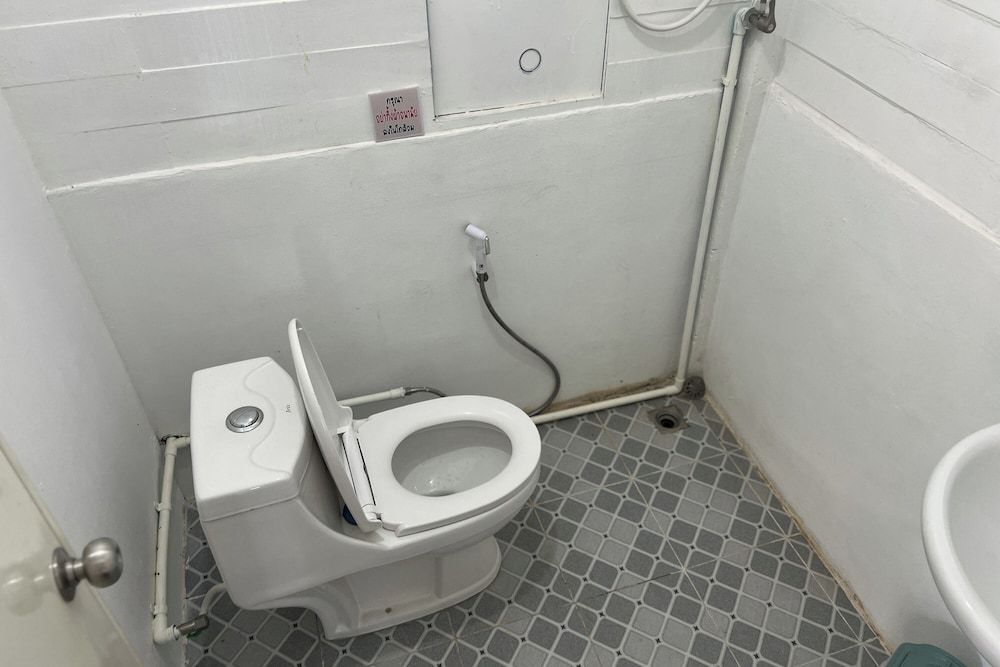 Peang Tara Cafe & Resort Family Room 9