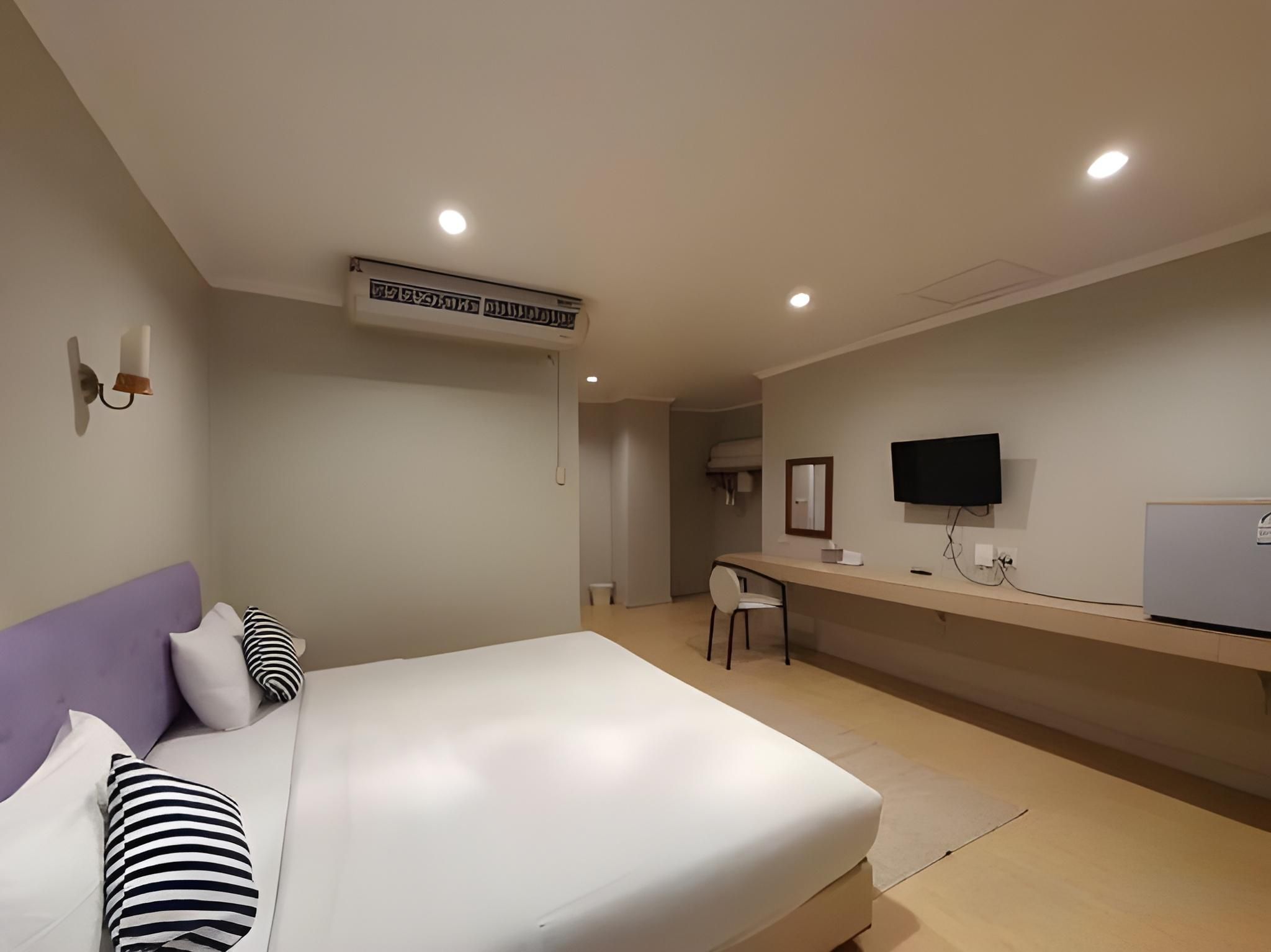 Rattanaview Hotel Superior Double or Twin Room 2