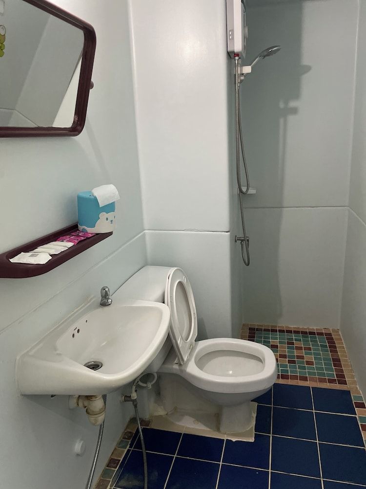 Impact Muangthong C1-C9 by Anna Triple Room 10