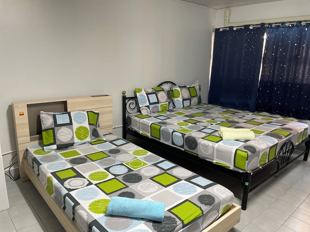 Impact Muangthong C1-C9 by Anna Triple Room 4