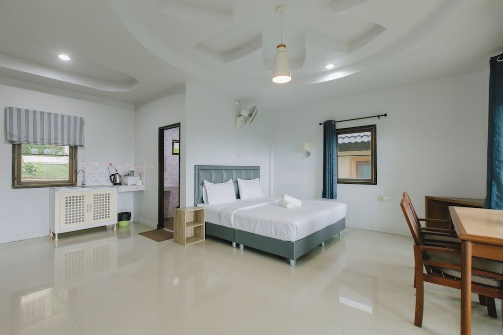 Kataonsea Bungalows Large Bungalow Pool Access Kitchenette