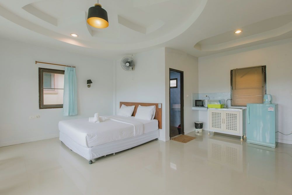 Kataonsea Bungalows Large Bungalow Pool Access Kitchenette 6