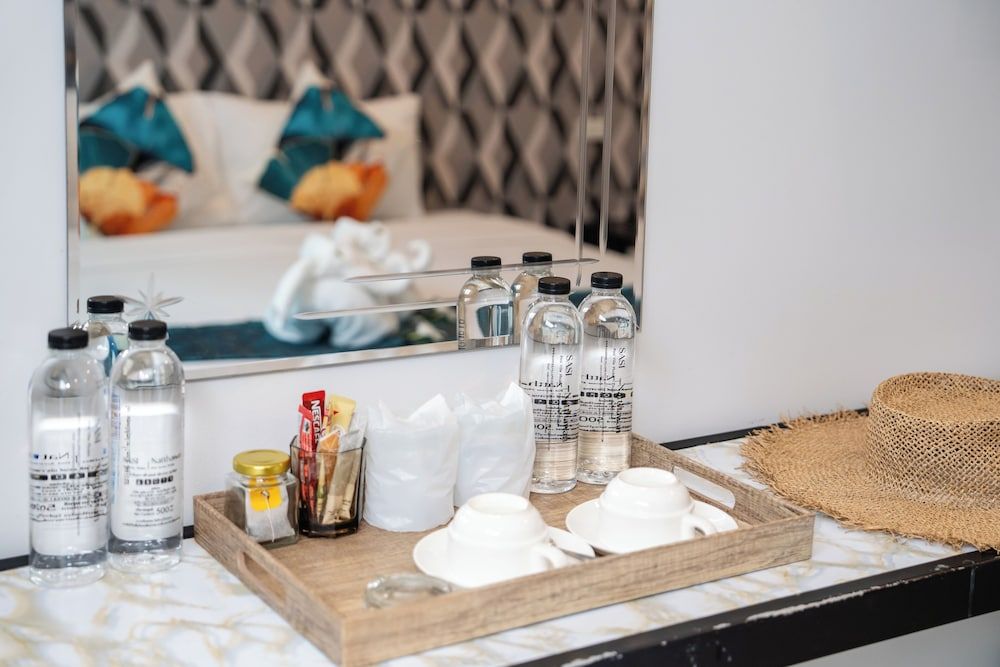 Chanakarn Pool Access Rawai Superior Double or Twin Room, Pool View 14