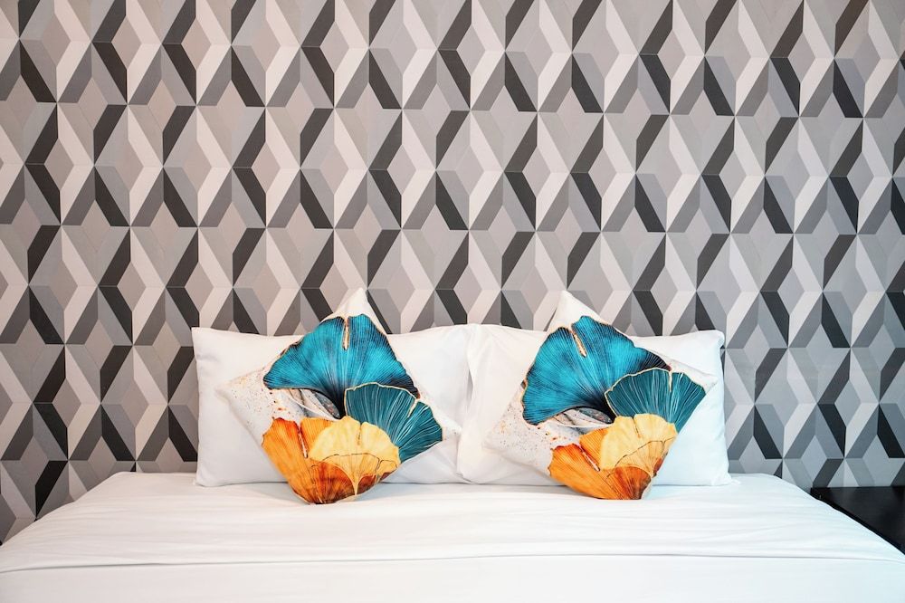 Chanakarn Pool Access Rawai Superior Double or Twin Room, Pool View 11