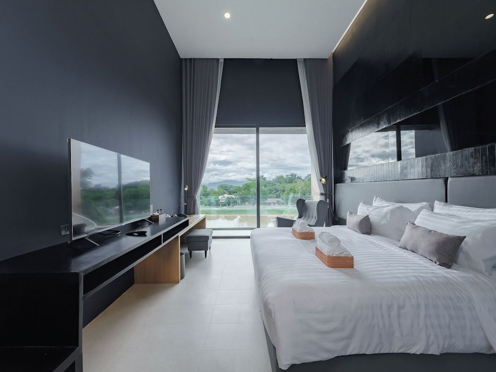 Superior Double Room, Balcony, River View
