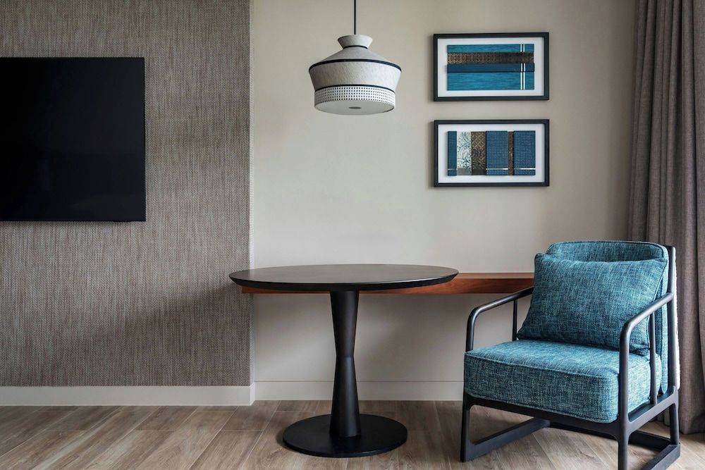 Khao Lak Marriott Beach Resort & Spa Deluxe Room, 1 King Bed, Non Smoking, Ocean View (Balcony) 5