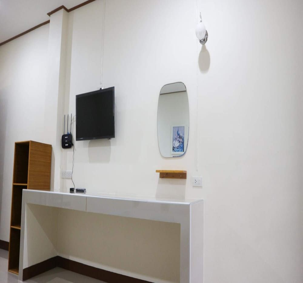 Capital O 75521 Sang Siri Apartment Superior Double Room 21