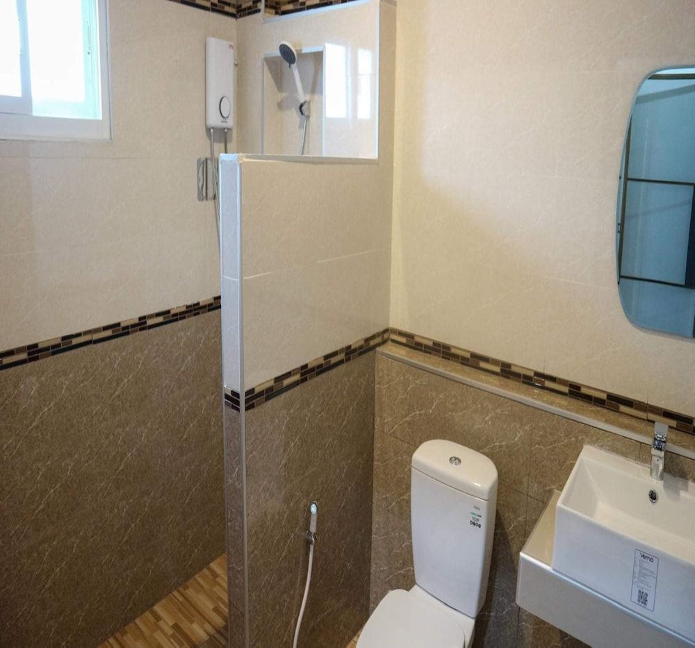 Capital O 75521 Sang Siri Apartment Superior Double Room 15