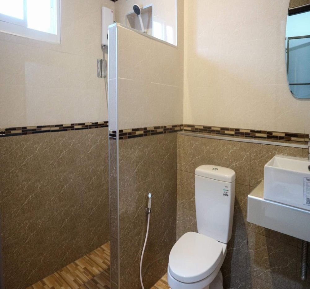 Capital O 75521 Sang Siri Apartment Superior Double Room 14