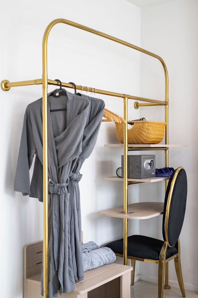 Nariya Bayfront Phuket Premium Villa, Beach View 34