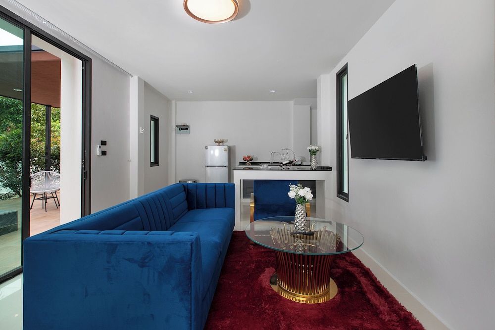 Nariya Bayfront Phuket Grand Villa, Garden View 11