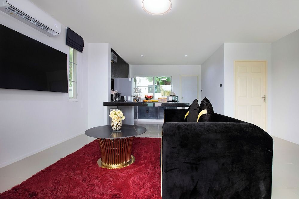 Nariya Bayfront Phuket Premium Villa, Beach View 38