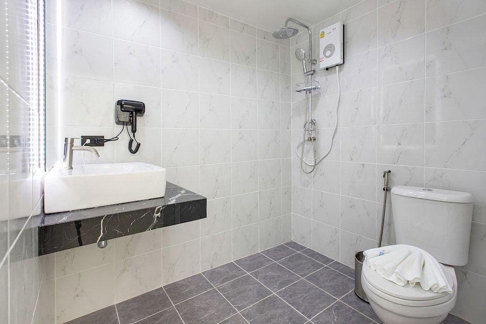 Nariya Bayfront Phuket Exclusive Villa 10