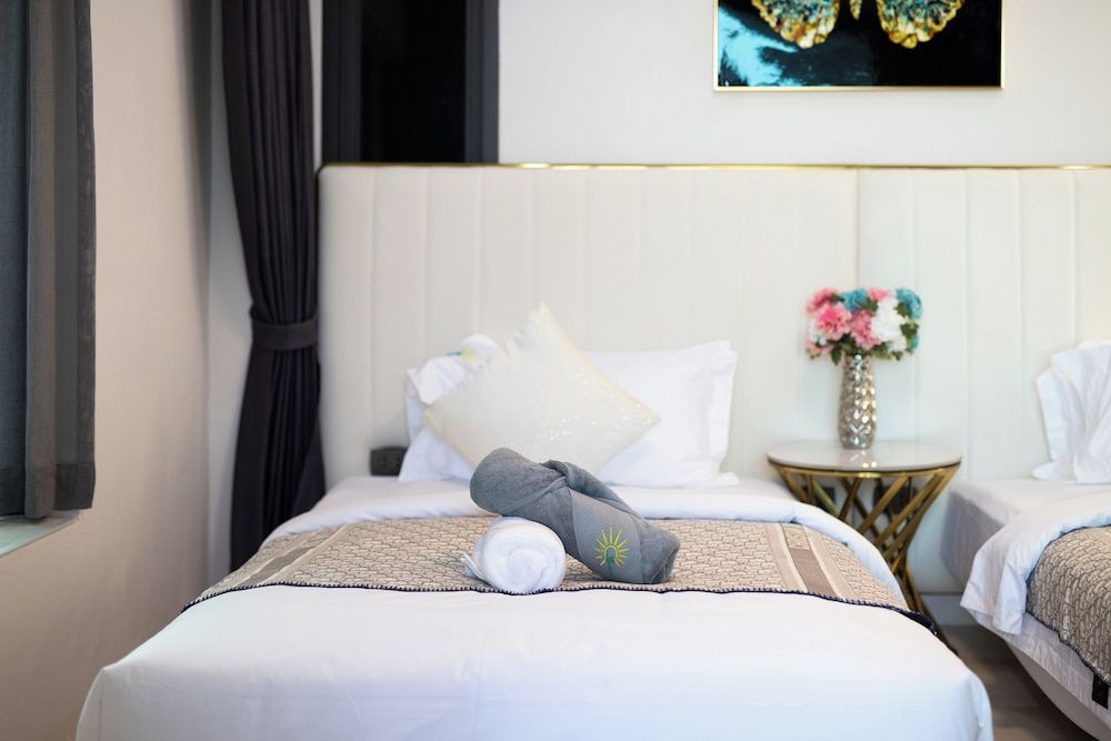 Nariya Bayfront Phuket Exclusive Villa 2