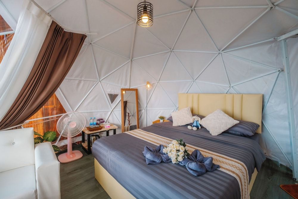 Long Hak Khao Camping Phu Chi Fa Deluxe Cabin, Hill View 5