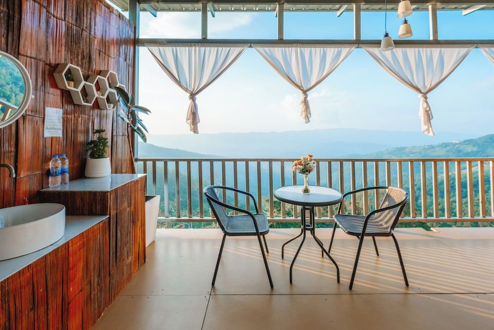 Long Hak Khao Camping Phu Chi Fa Basic Tent, Hill View 5