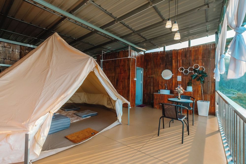 Long Hak Khao Camping Phu Chi Fa Basic Tent, Hill View 12