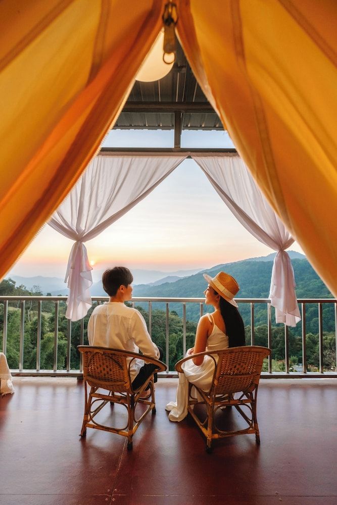 Happy Camp Phuchifa Basic House, Hill View 5