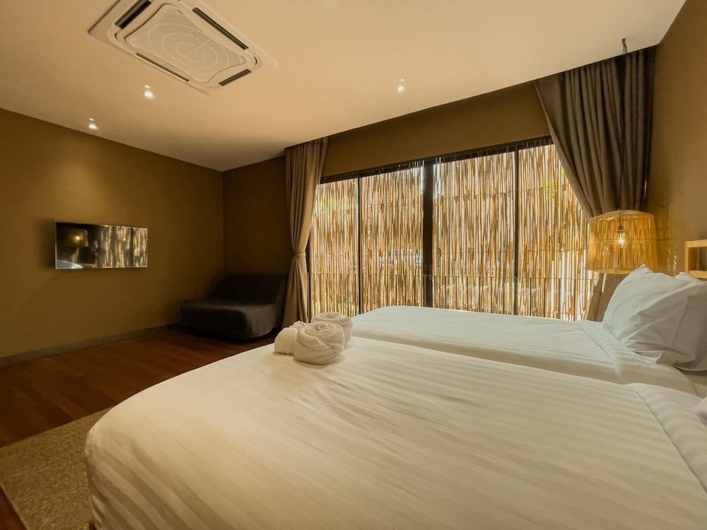 Historykan Kanchanaburi Hotel Family Quadruple Room, Non Smoking, River View 5