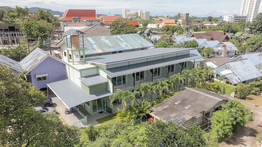 Karon Hotel  at 22