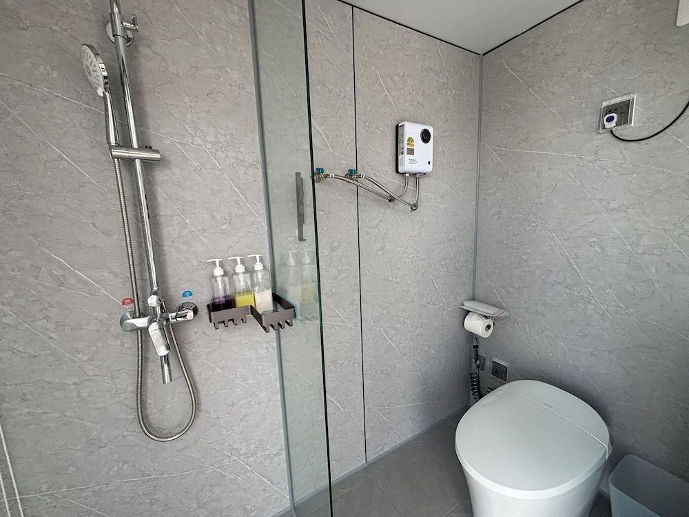 Space House Hotel Phuket Standard Studio 10