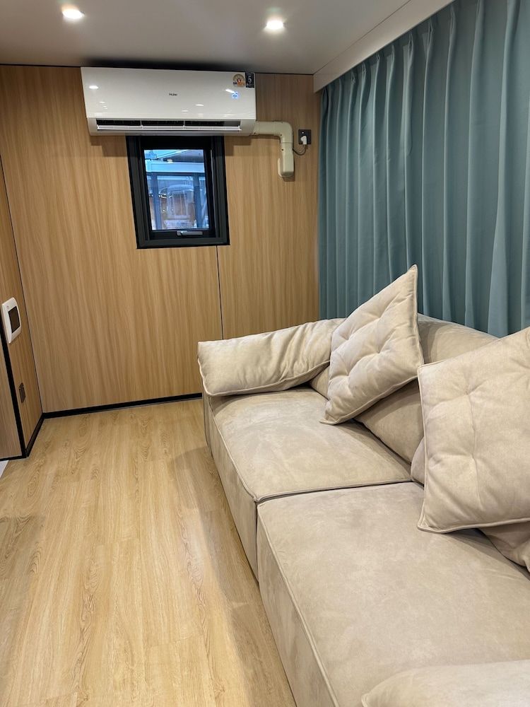 Space House Hotel Phuket Superior Studio 17